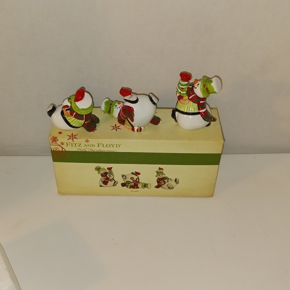 Fitz and Floyd Holly Hat SnowmanTumblers - Picture 4 of 8